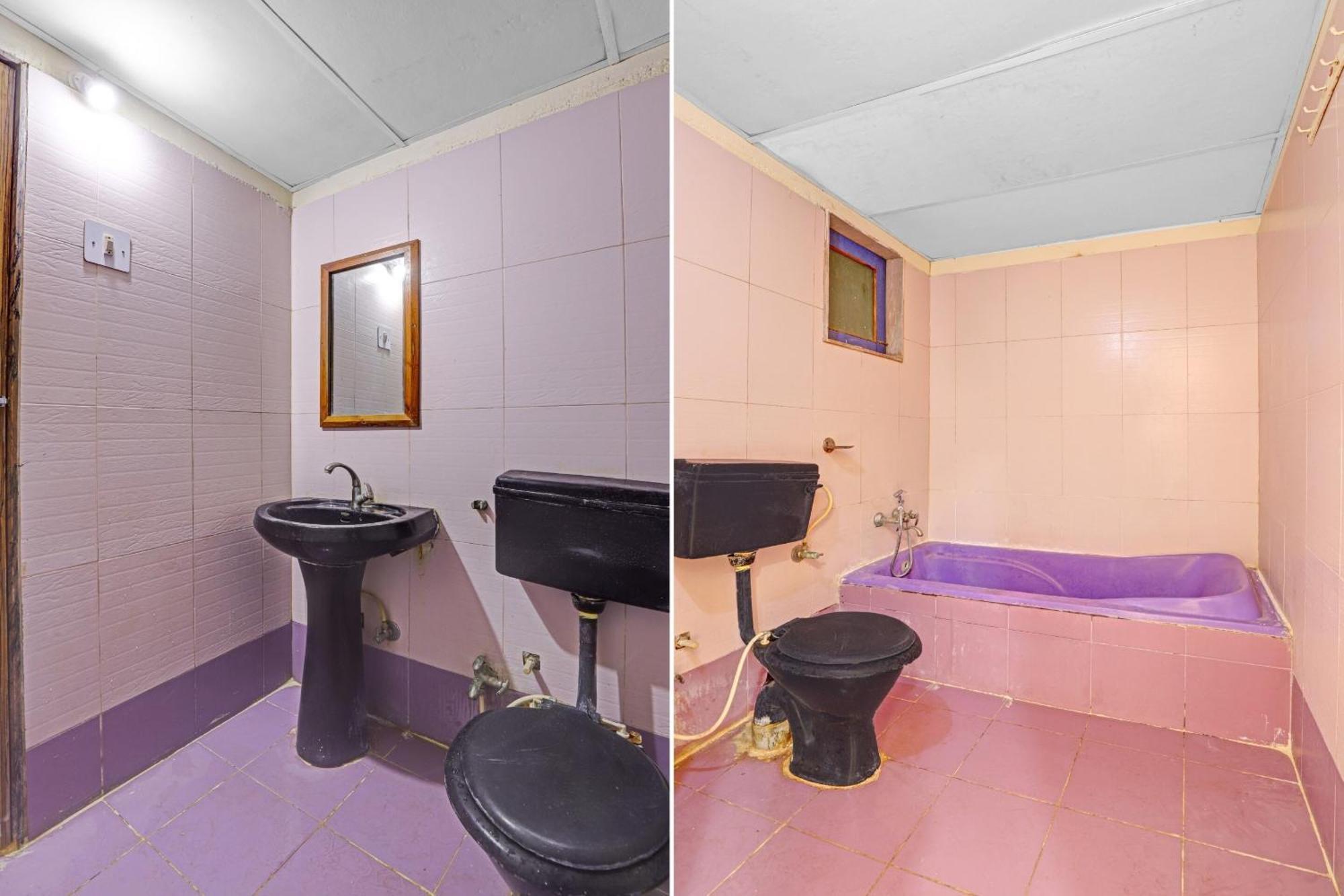Hotel Velvet Rajkot Esterno foto